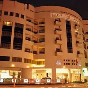 Hotel apartamentowy Lotus Grand, Dubaj